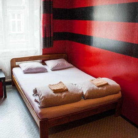 كراكوفيا Smocza Jama Hostel المظهر الخارجي الصورة
