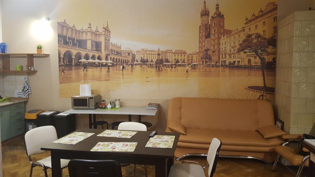 كراكوفيا Smocza Jama Hostel المظهر الخارجي الصورة