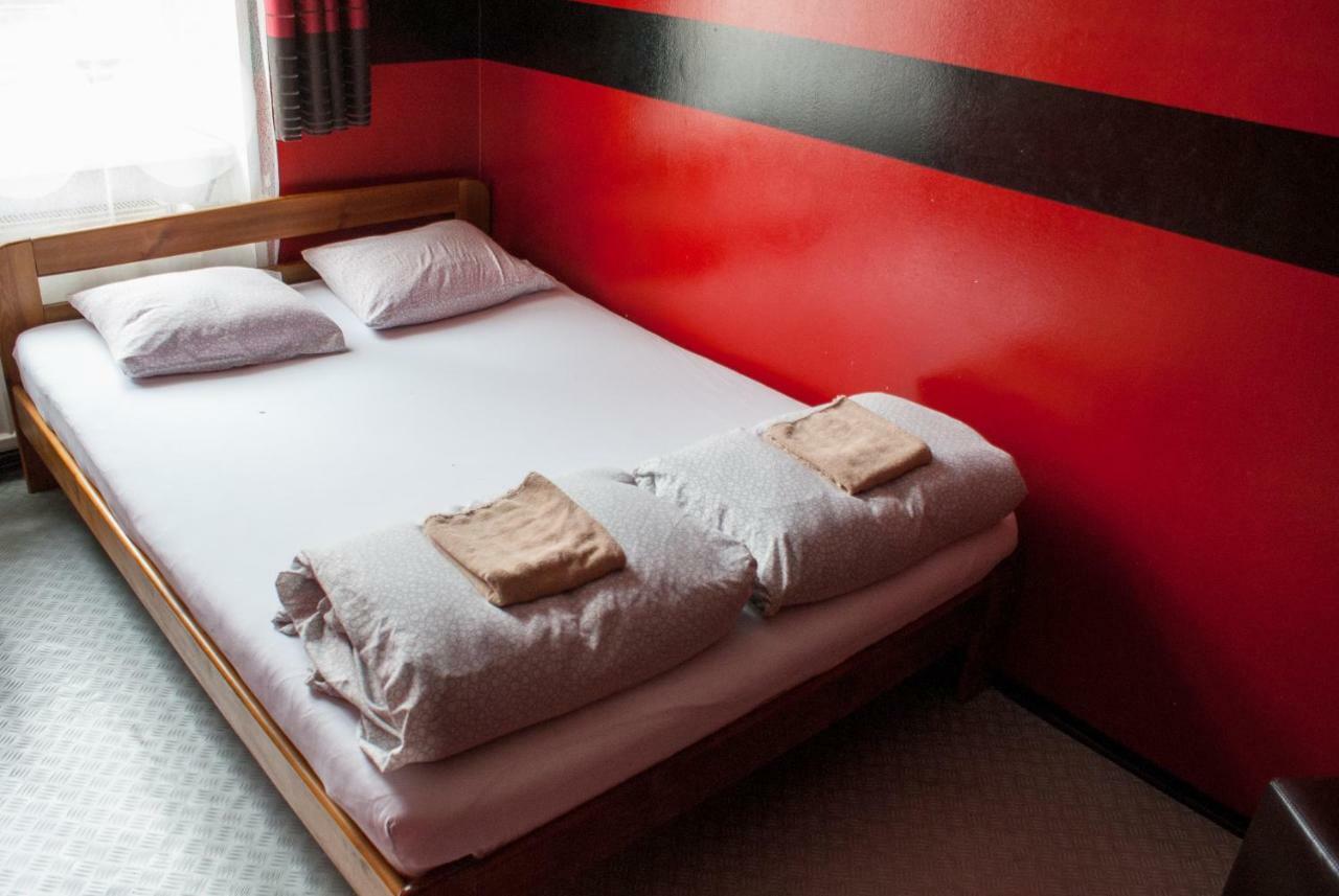 كراكوفيا Smocza Jama Hostel المظهر الخارجي الصورة