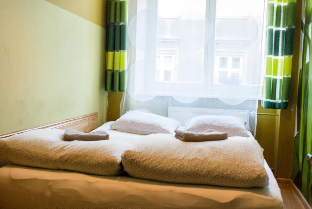 كراكوفيا Smocza Jama Hostel المظهر الخارجي الصورة